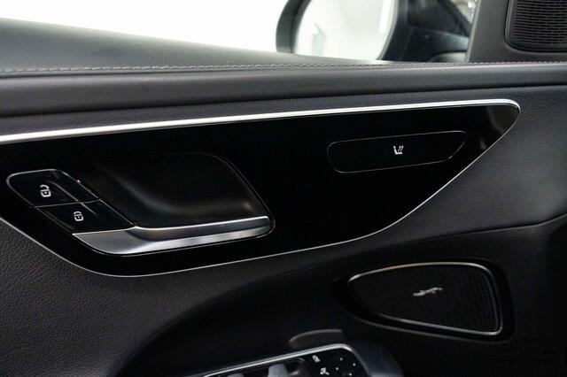 Mercedes-Benz C-Klasse 300 e 9G-TRONIC AMG Line Full, Pano, Camera, Night