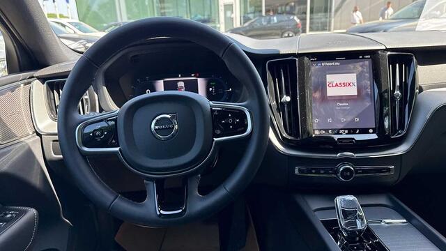 Volvo XC60 Recharge Ultimate Dark, T6 AWD Plug-in hybride 3YEAR WARRANTY