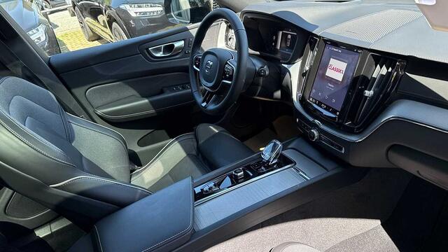 Volvo XC60 Recharge Ultimate Dark, T6 AWD Plug-in hybride 3YEAR WARRANTY