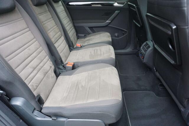 Volkswagen Touran 1.4 TSI Highline Benzine Automaat-Nav-PDC-Garantie