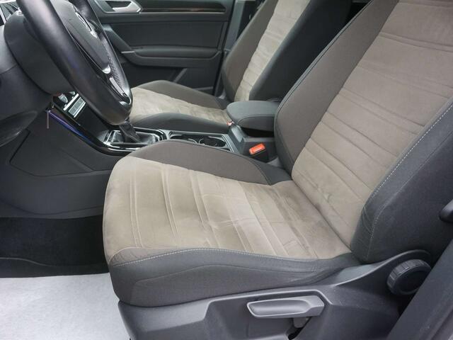 Volkswagen Touran 1.4 TSI Highline Benzine Automaat-Nav-PDC-Garantie