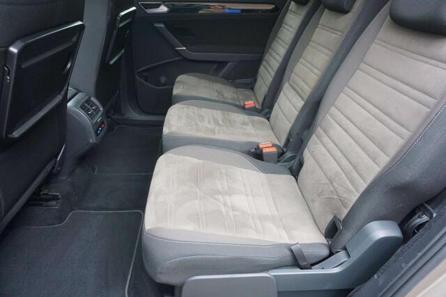 Volkswagen Touran 1.4 TSI Highline Benzine Automaat-Nav-PDC-Garantie
