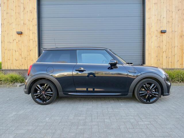 Mini Cooper 1.5 John Cooper Works pakket Carplay Cruise