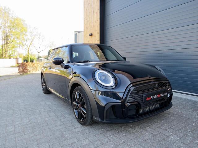 Mini Cooper 1.5 John Cooper Works pakket Carplay Cruise