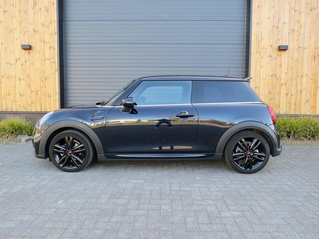 Mini Cooper 1.5 John Cooper Works pakket Carplay Cruise