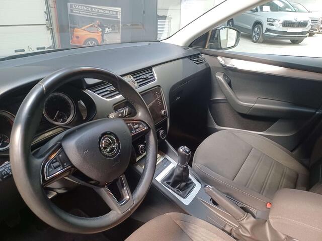 Skoda Octavia SW 1.0 TSI Ambition Apple Carplay,Radar,Gps 