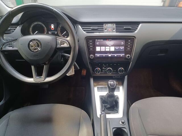 Skoda Octavia SW 1.0 TSI Ambition Apple Carplay,Radar,Gps 