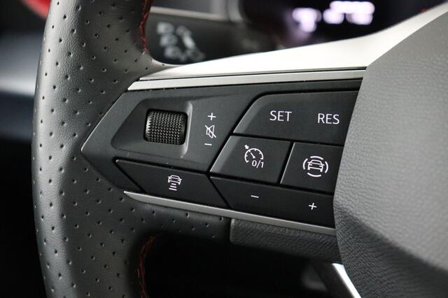 Seat Arona FR 1.0 MT ECOTSI FR 1.0 MT ECOTSI  + CARPLAY + PDC + CRUISE + ALU