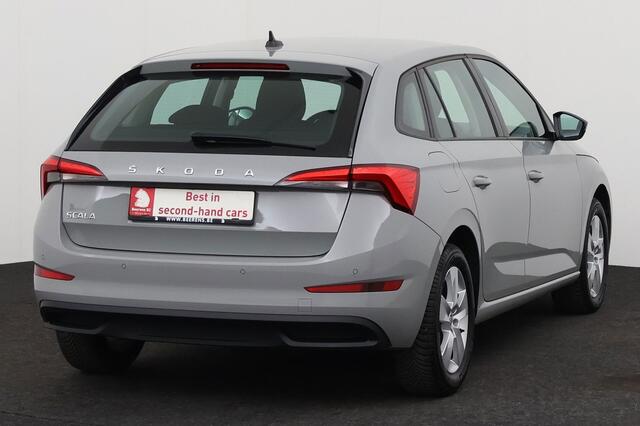 Skoda Scala 1.0 TSI AMBITION 1.0 TSI AMBITION + CARPLAY + PDC + CRUISE + ALU