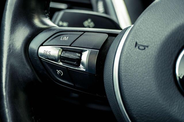 BMW 1-Serie 118 118i | M sport | Shadow Line | PDC A | LED