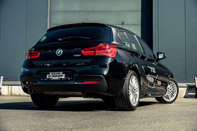 BMW 1-Serie 118 118i | M sport | Shadow Line | PDC A | LED