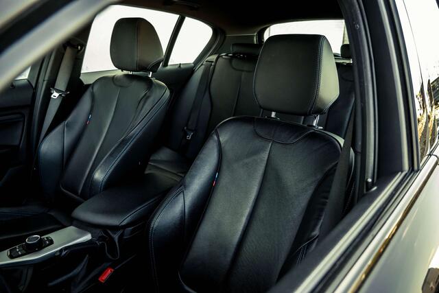 BMW 1-Serie 118 118i | M sport | Shadow Line | PDC A | LED