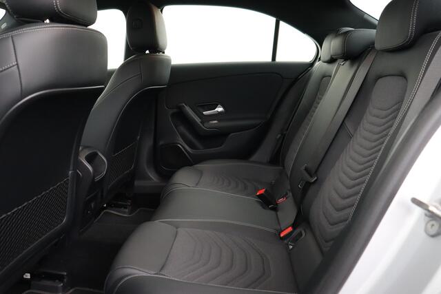 Mercedes-Benz A-Klasse 180 BUS.SOLUTION DA BUS.SOLUTION DA + GPS + CAMERA + PDC + CRUISE + ALU 16