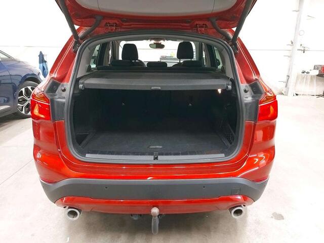 BMW X1 18dA SDrive NAVI PRO-CRUISE-PARKING AV&AR