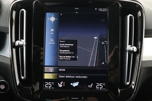 Volvo XC40 INSCRIPTION EXPRESSION 1.5T4 RECHARGE INSCRIPTION EXPRESSION 1.5T4 RECHARGE + A/T + GPS + CAMERA + PDC + ALU 18