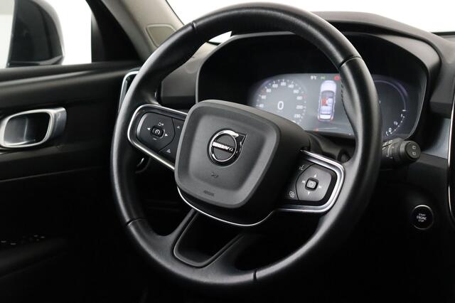 Volvo XC40 INSCRIPTION EXPRESSION 1.5T4 RECHARGE INSCRIPTION EXPRESSION 1.5T4 RECHARGE + A/T + GPS + CAMERA + PDC + ALU 18
