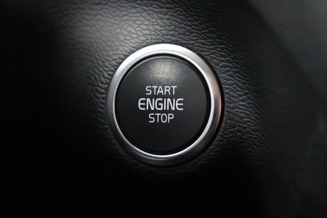Volvo XC40 INSCRIPTION EXPRESSION 1.5T4 RECHARGE INSCRIPTION EXPRESSION 1.5T4 RECHARGE + A/T + GPS + CAMERA + PDC + ALU 18
