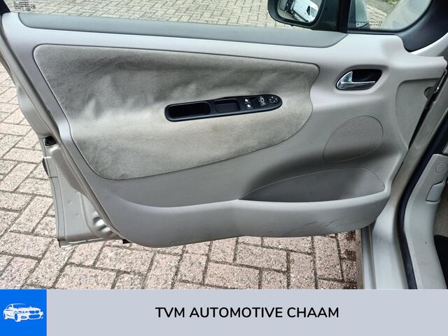 Peugeot 207 1.4 VTi XS AIRCO NAP