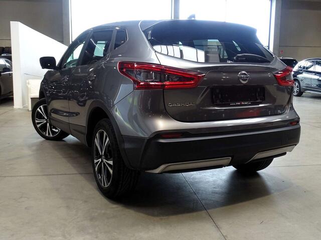 Nissan Qashqai 1.5dCi N-Connecta NAVI-CRUISE-CAMERA 360�