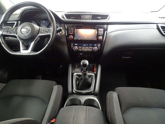 Nissan Qashqai 1.5dCi N-Connecta NAVI-CRUISE-CAMERA 360�