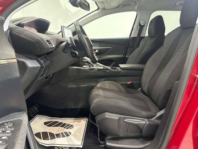 Peugeot 3008 1.5 BlueHDi GARANTIE 12 MOISLEDGPSCAMERA