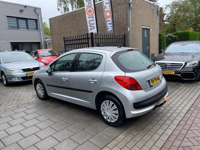 Peugeot 207 1.4 Color-line Trekhaak Airco NAP APK