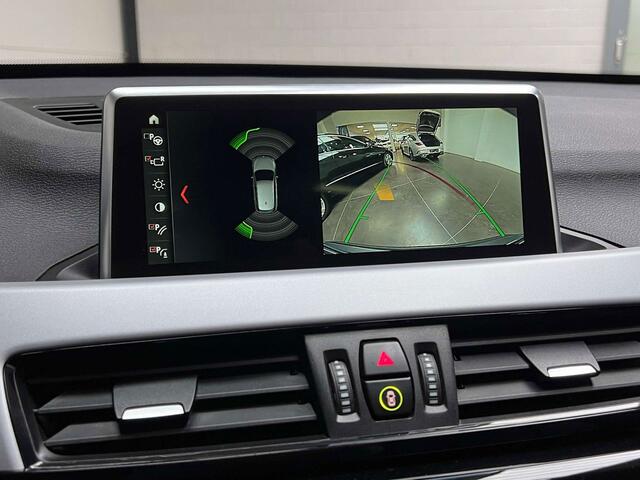 BMW X1 sDrive16 dA Steptronic / Leder / Camera / 2021