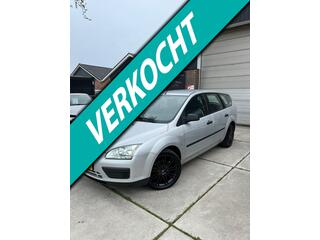 FORD FOCUS Wagon 1.6-16V / NIEUWE APK / CRUISE / AIRCO / NAP / TREKHAAK