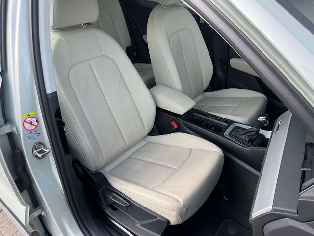 Audi Q3 35 TFSI S line Leder/Gps/Virtual/Carplay