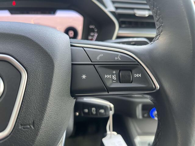 Audi Q3 35 TFSI S line Leder/Gps/Virtual/Carplay