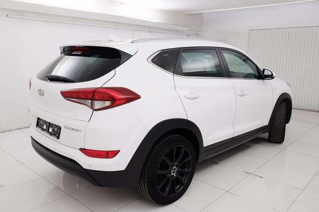 Hyundai Tucson 1.7 CRDi # GPS, CRUISE, CAMERA # 1ERE MAIN