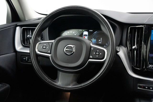 Volvo XC60 T6 hybrid AWD Geartronic RDesign Pano, Acc, 360