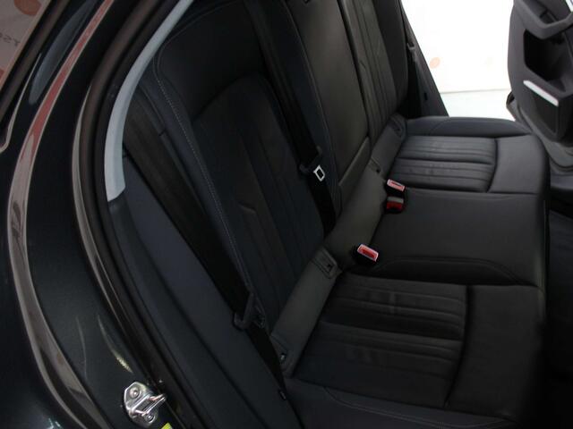 Audi E-Tron 95 kWh Quattro S line 300kW Black styling pakket