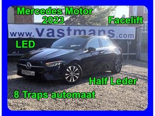 MERCEDES-BENZ A-KLASSE 180 d Motor / Facelift / Half Leder / LED