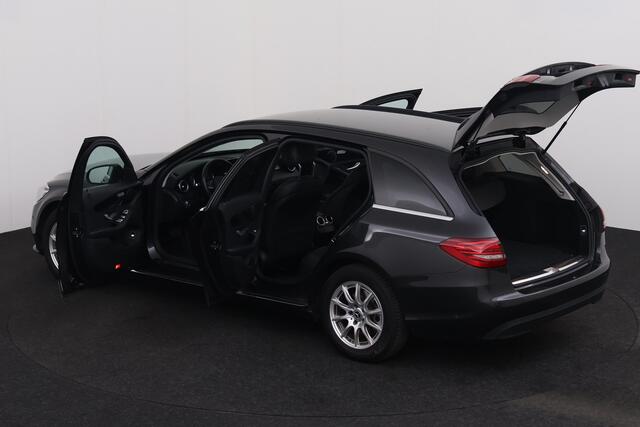 Mercedes-Benz C-Klasse 180 BUS.SOLUTION BREAK DA 9G-TRONIC BUS.SOLUTION BREAK DA 9G-TRONIC  + GPS + LEDER  + CAMERA + PDC + CRUISE + ALU