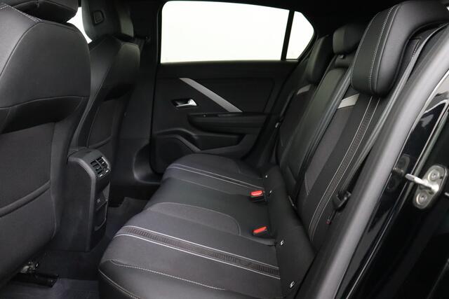 Opel Astra 1.2 PURETECH GS PLUS 1.2 PURETECH  GS PLUS + A/T + CARPLAY + CAMERA + PDC + CRUISE + ALU 17