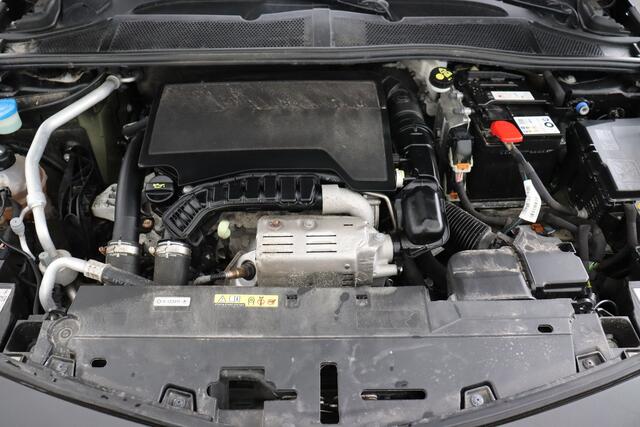 Opel Astra 1.2 PURETECH GS PLUS 1.2 PURETECH  GS PLUS + A/T + CARPLAY + CAMERA + PDC + CRUISE + ALU 17