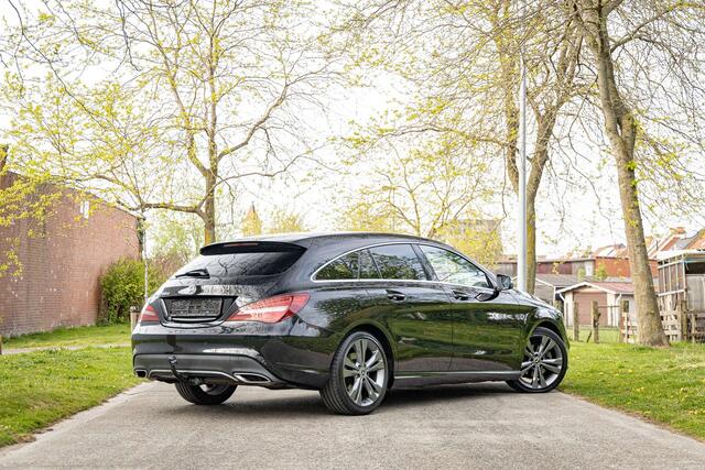 Mercedes-Benz CLA-Klasse 200 d Break  Automaat  LED  Camera  DAB  Navi 