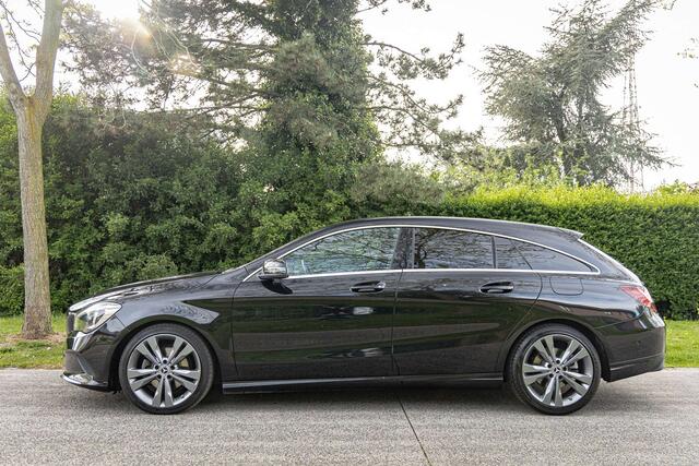 Mercedes-Benz CLA-Klasse 200 d Break  Automaat  LED  Camera  DAB  Navi 