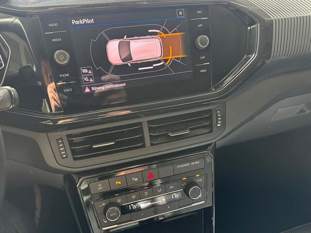 Volkswagen T-Cross 1.0 TSI Style automaat/xenon/led/front assist/virtual/carplay/acc/Beats