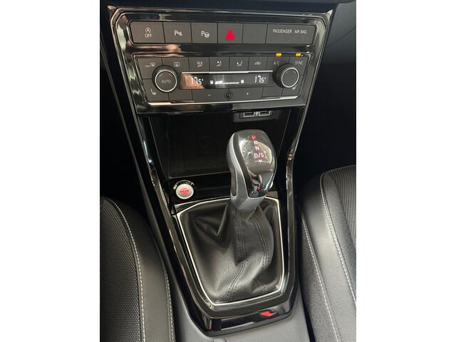 Volkswagen T-Cross 1.0 TSI Style automaat/xenon/led/front assist/virtual/carplay/acc/Beats