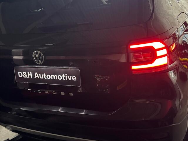 Volkswagen T-Cross 1.0 TSI Style automaat/xenon/led/front assist/virtual/carplay/acc/Beats
