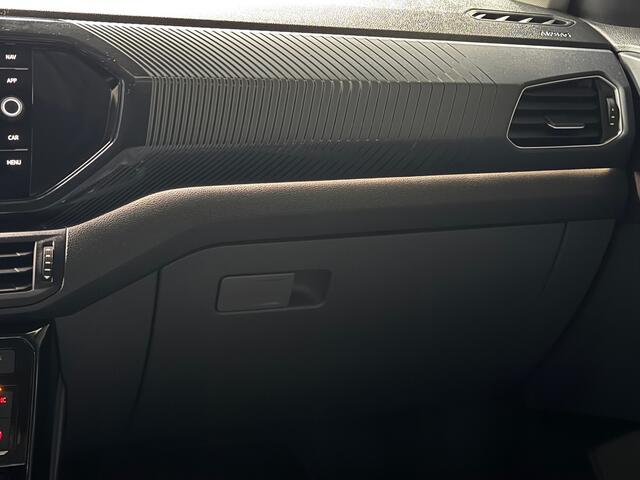 Volkswagen T-Cross 1.0 TSI Style automaat/xenon/led/front assist/virtual/carplay/acc/Beats