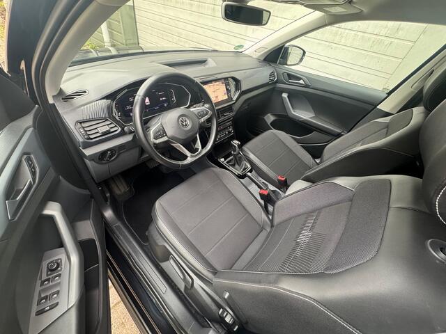 Volkswagen T-Cross 1.0 TSI Style automaat/xenon/led/front assist/virtual/carplay/acc/Beats