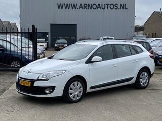 RENAULT MEGANE Estate 1.5 dCi Expression EURO 5, � 2.893,- EX BTW, 6-BAK, AIRCO, CRUISE CONTROL, GROOT NAVIGATIE, BLUETOOTH-RADIO-CD-MP3-USB-AUX, 4X ELEK-RAMEN, ISOFIX, CENT-VERGRENDELING, TREKHAAK