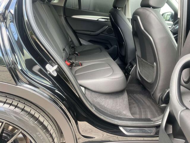 BMW X1 1.5iA xDrive25e Hybrid LED/Leder/Carplay/HUD/CAM..