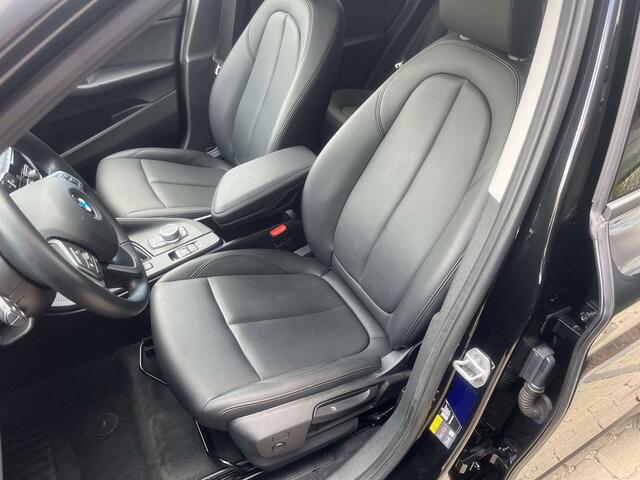 BMW X1 1.5iA xDrive25e Hybrid LED/Leder/Carplay/HUD/CAM..