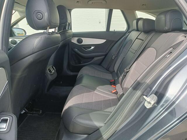 Mercedes-Benz C-Klasse 180 benzine - AUTOMAAT - GPS/CRUISE/LED - 12M GARANTIE