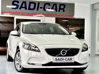 VOLVO V40 2.0 D2 120cv - ETAT NEUF