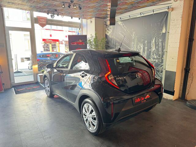 Toyota Aygo X 1.0i VVT-i  BOITE AUTO  CAM  GARANTIE TOYOTA